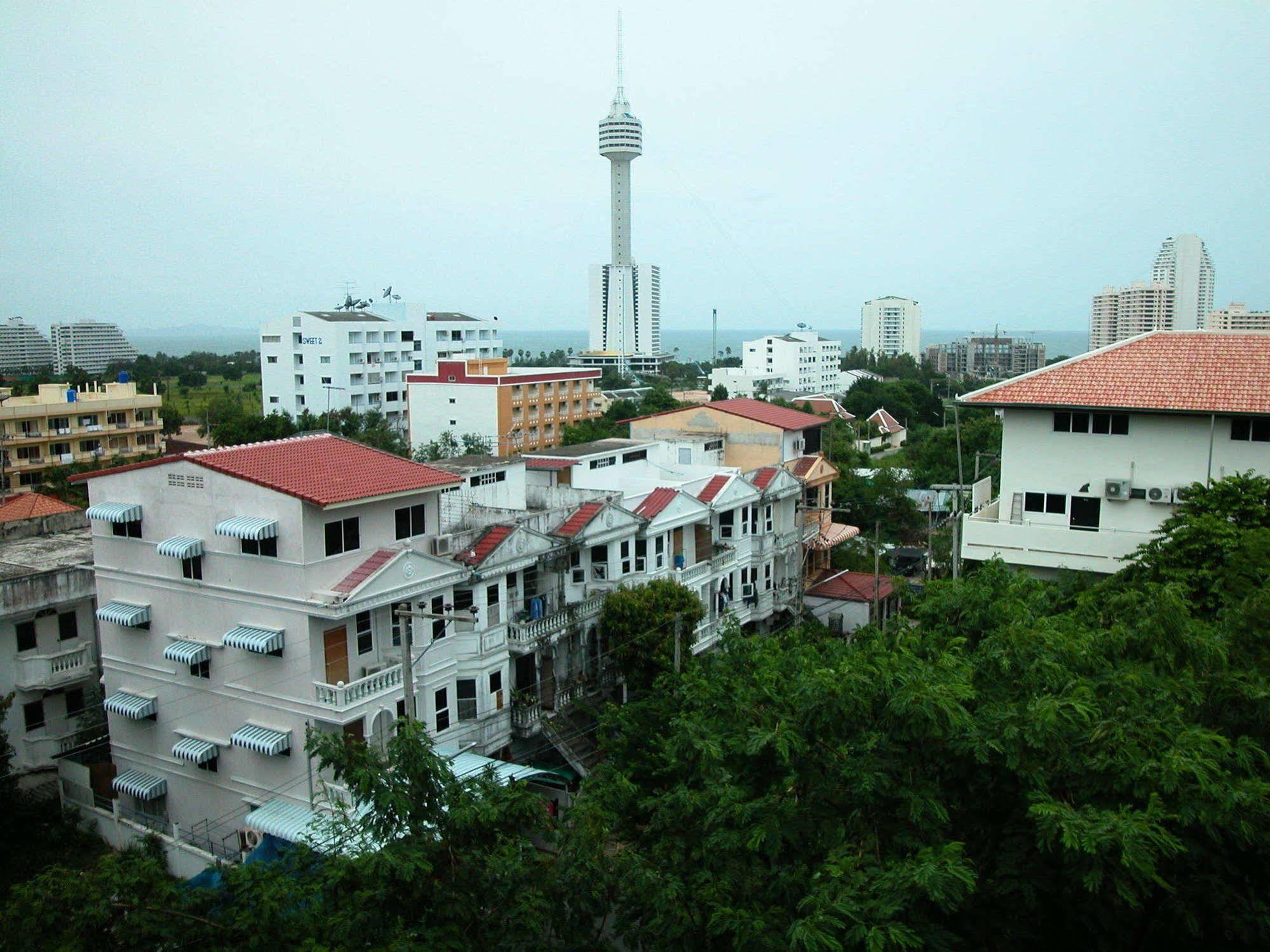 Paramita Pattaya Exterior foto
