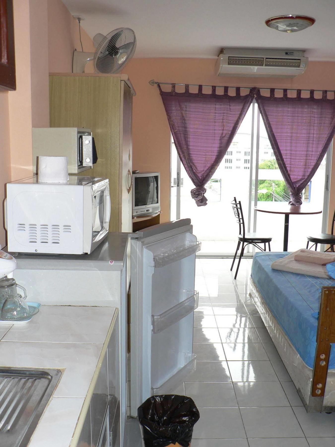 Paramita Pattaya Exterior foto