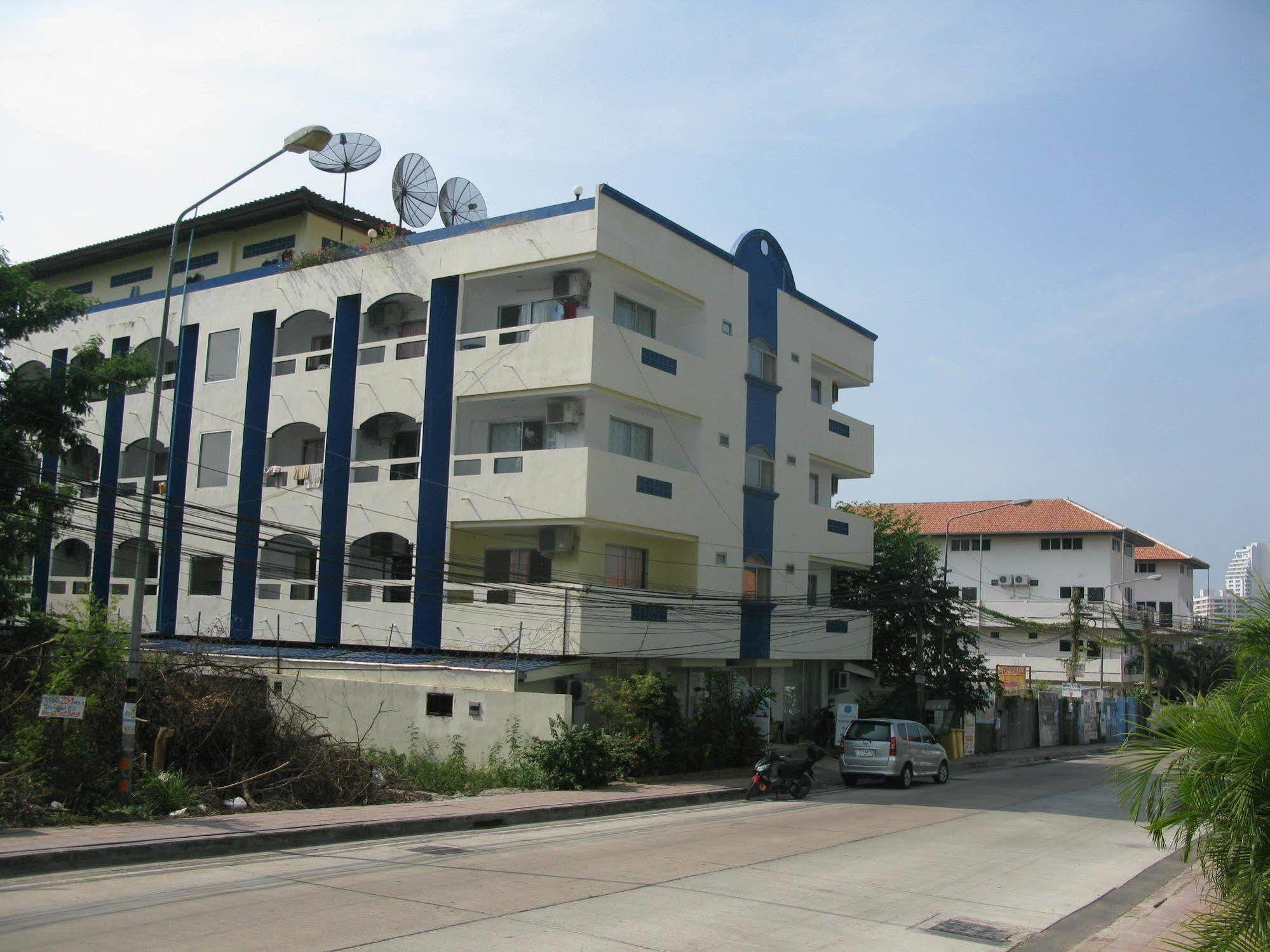 Paramita Pattaya Exterior foto